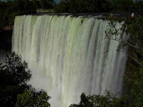 water-fall-kayak water-fall-kayak