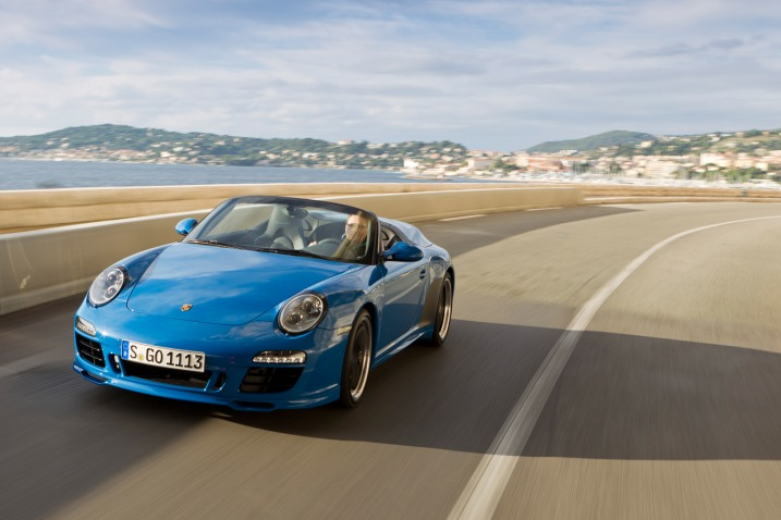 2011-porsche-speedster